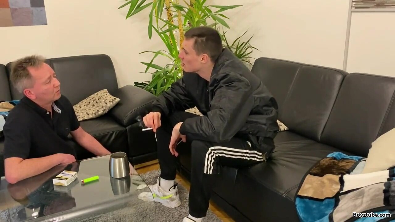 Smoking sneaker master boy