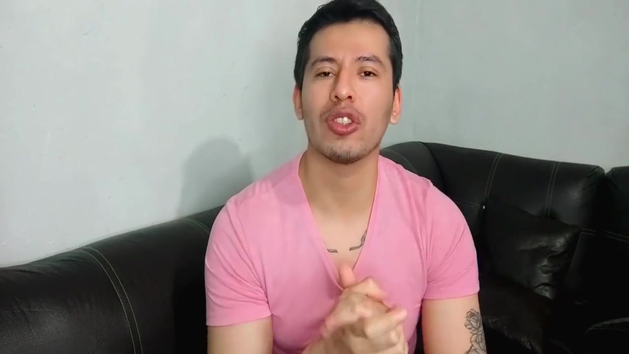 L A S, Hetero Curioso And Sexo Oral - Recibo Del Hijo De 21 Anos De A 3am En Sala ! Relato Sexual 19 Min