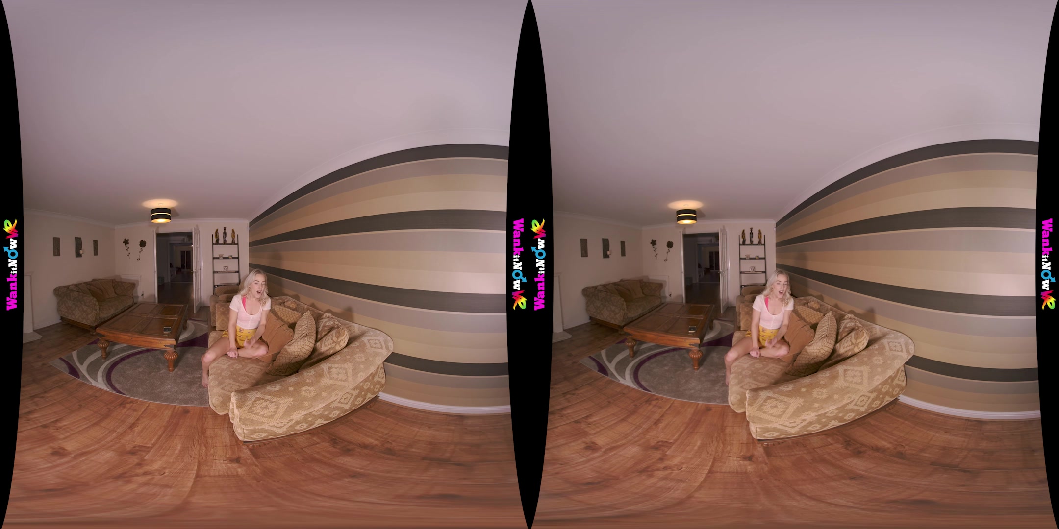 Hots For Me featuring Amy W - WankitNowVR