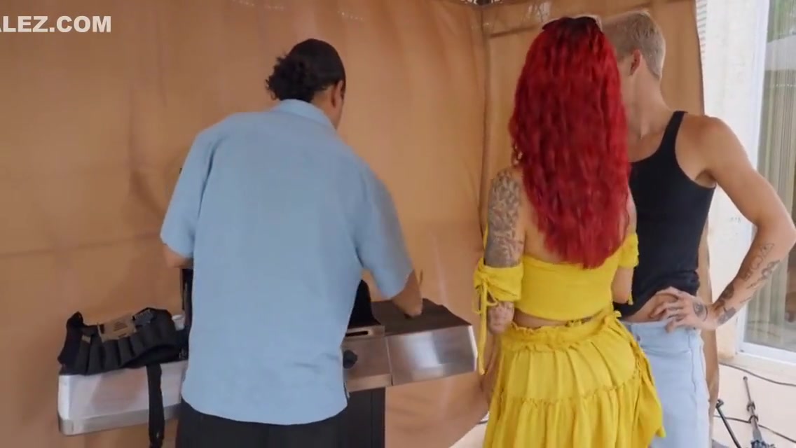 Redhead Tattooed Tranny Fucked In Ass In Doggystyle 8 Min - Booty Licious