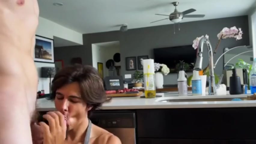 Raw Fuck In The Kitchen Tube