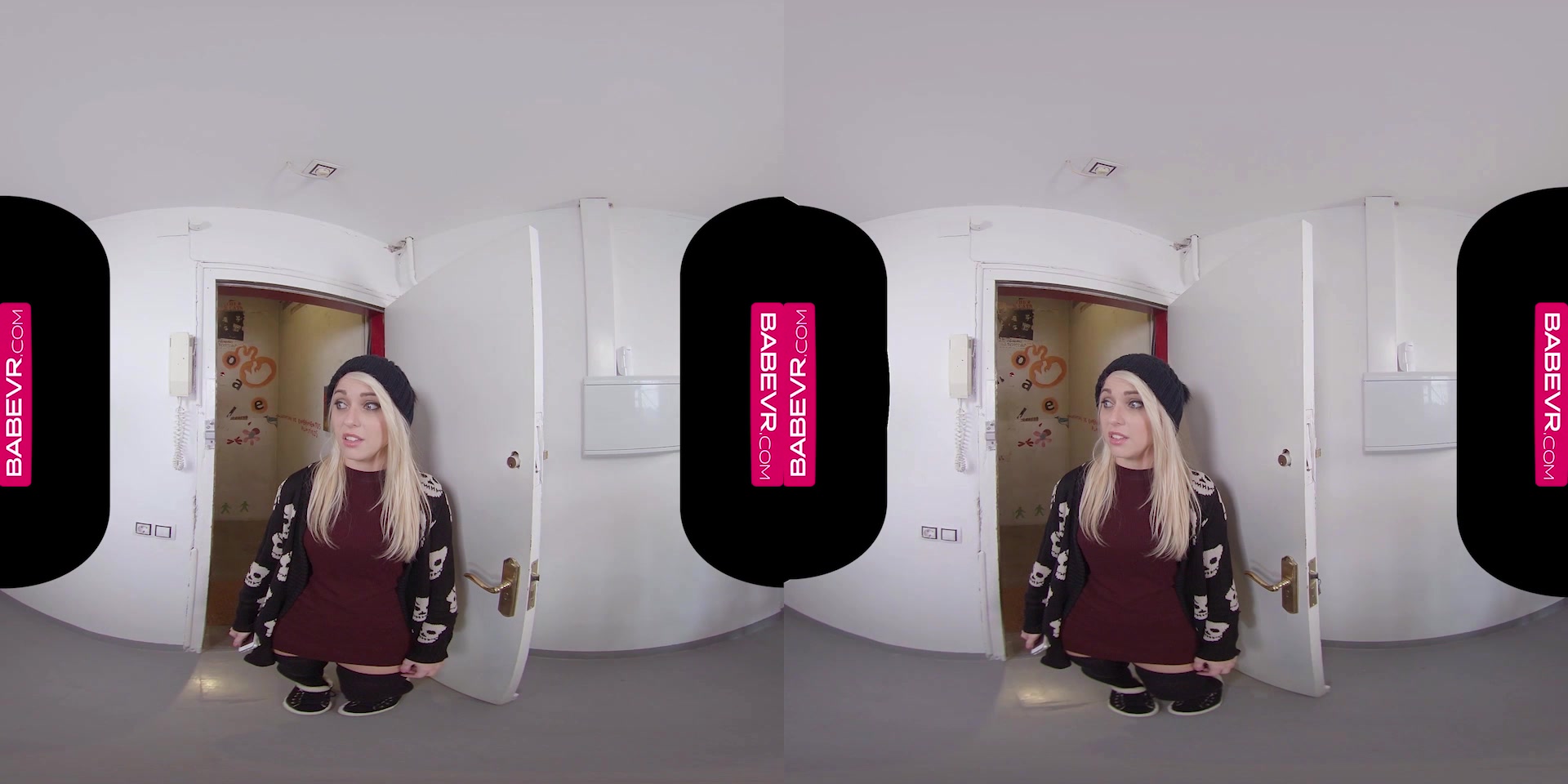 Chloe Toy in Sk8er Toy - BabeVR