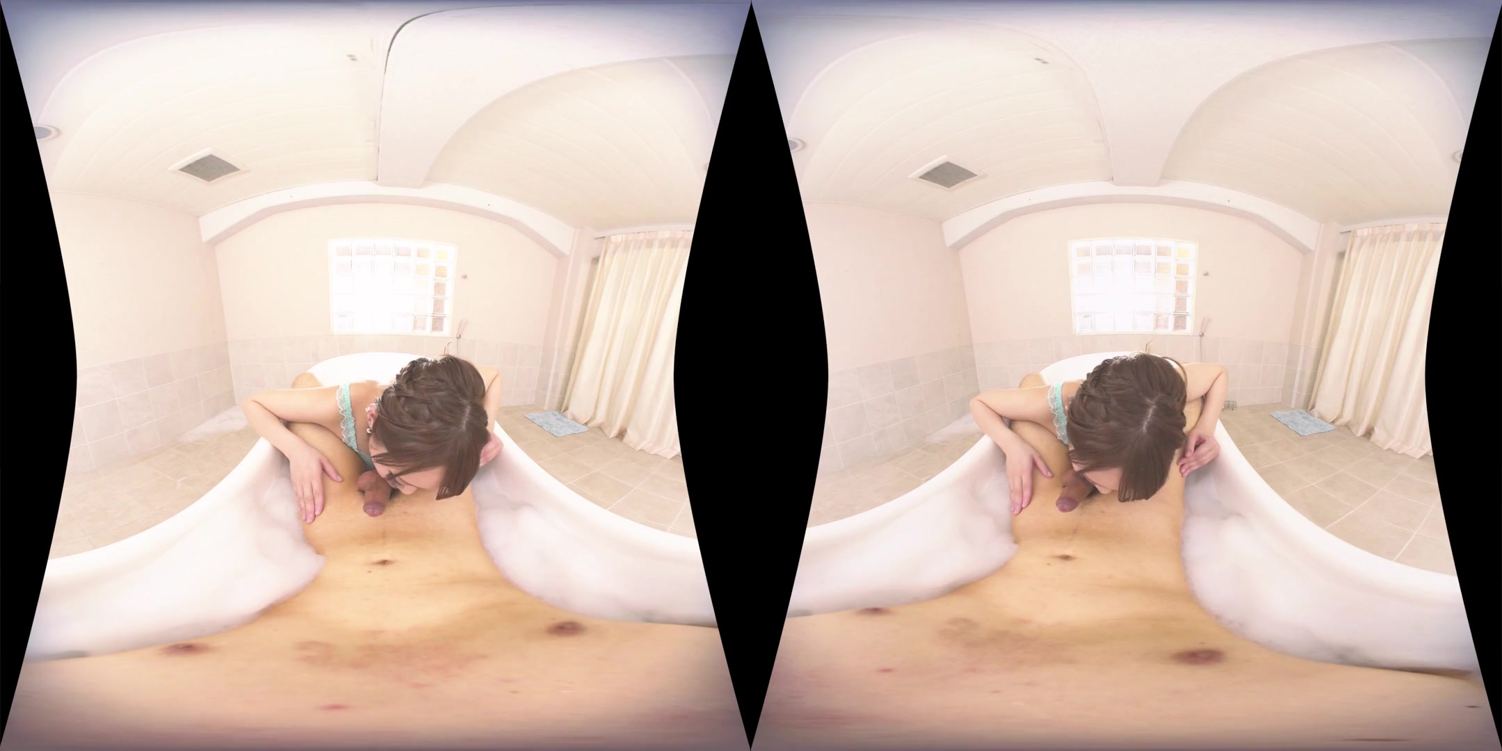 Mashiro Airi in The Most Comfortable Service Must Be Blowjob In Bubble Bath - JVRPorn