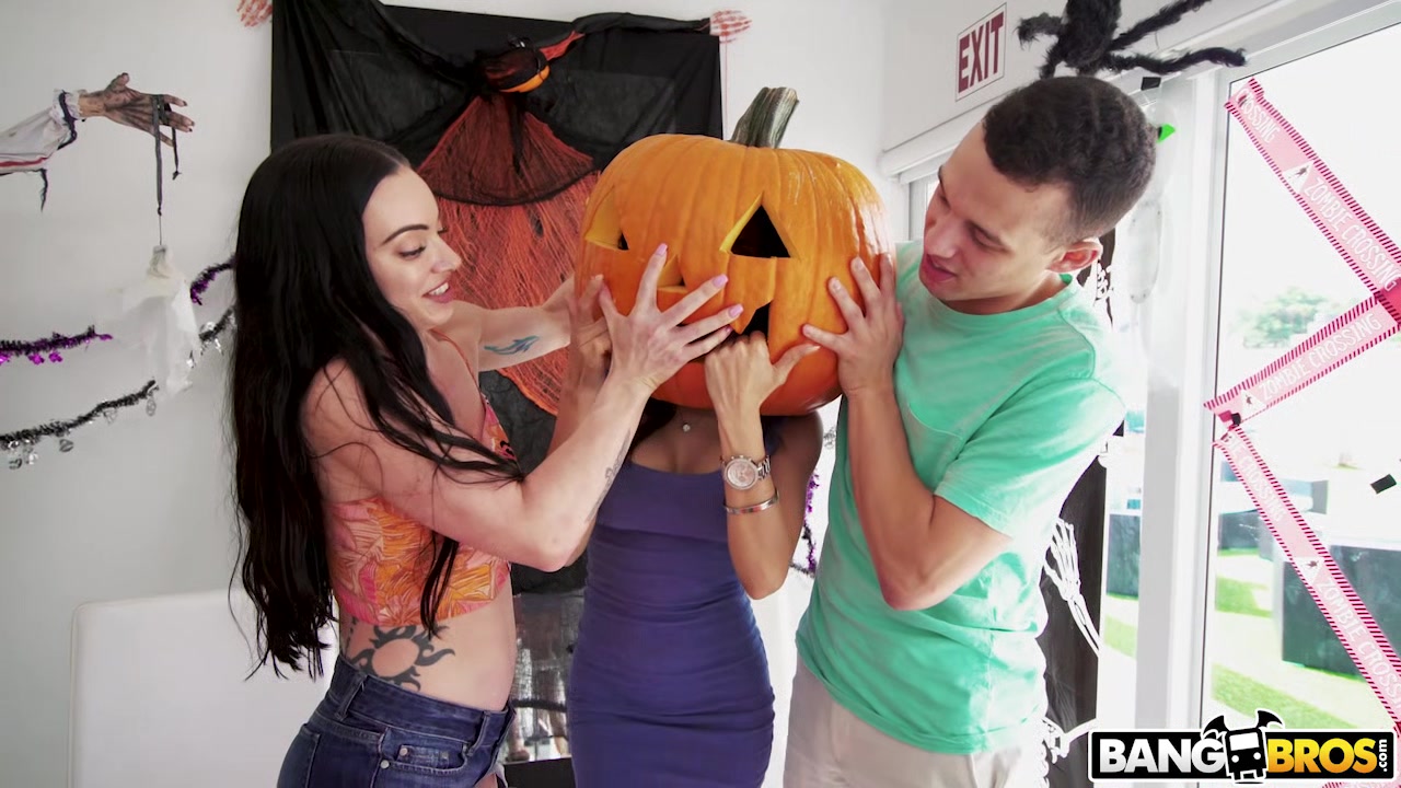 Swalloween Treat