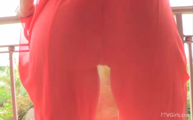 Courtney See Thru Masturbation - FTVGirls
