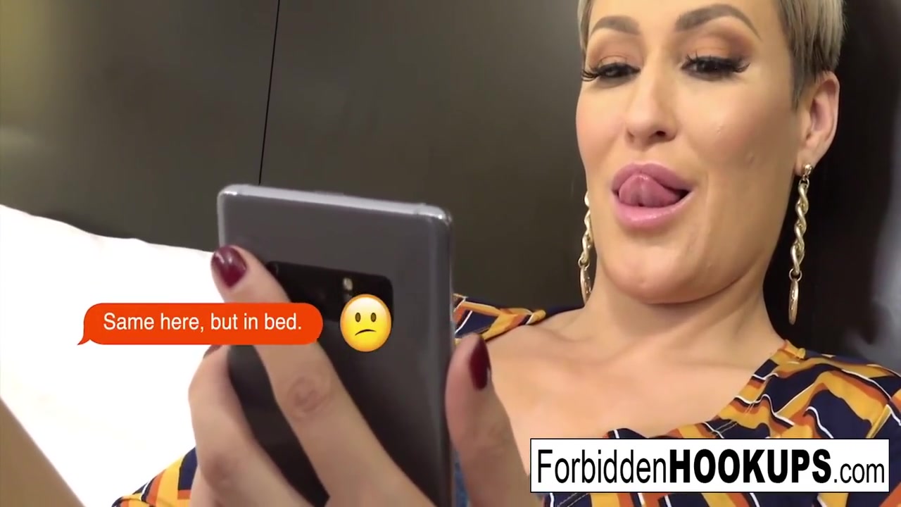 Sexy teen 18+ Fucks Her Busty Step-mom! 7 Min