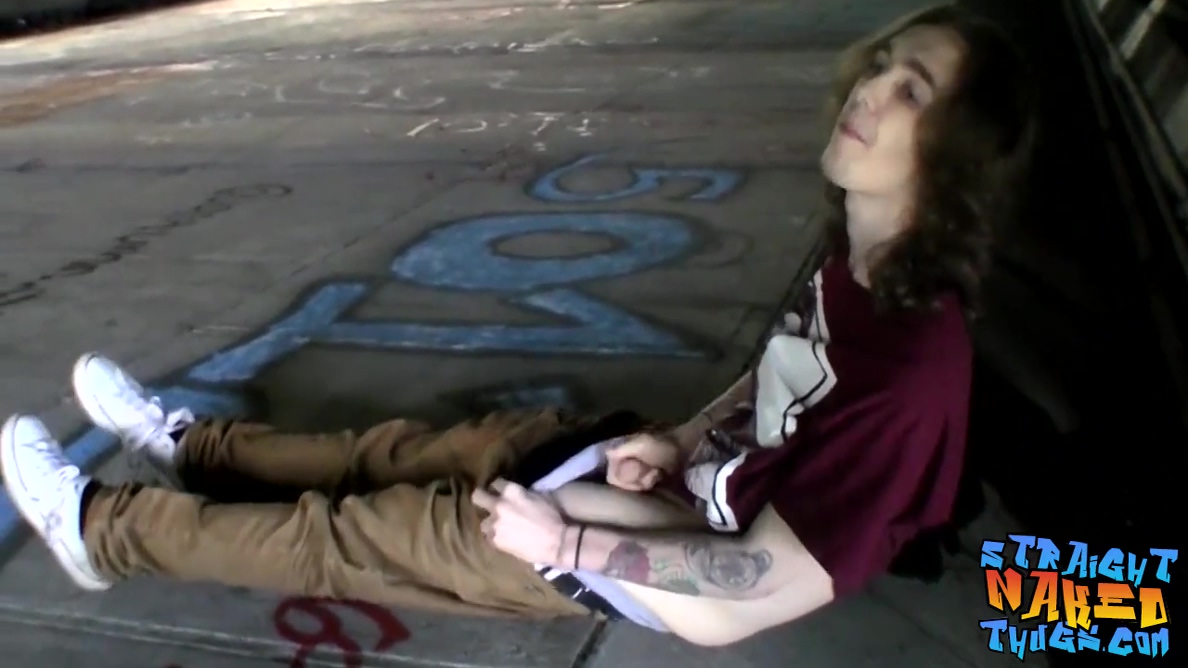 Straight Thug Masturbates Outdoor And With Sean Johansen