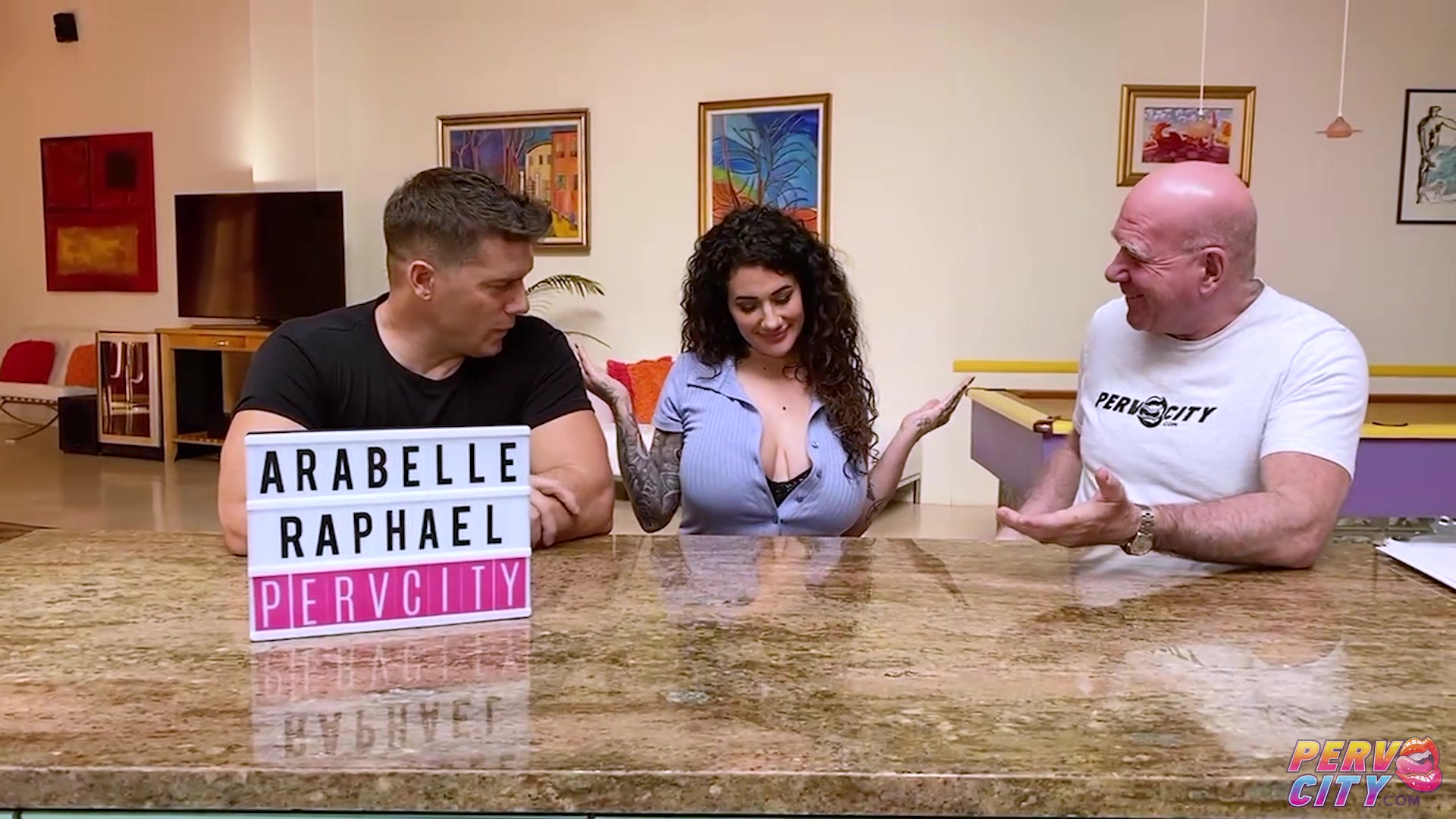 Arabelle Raphael Live