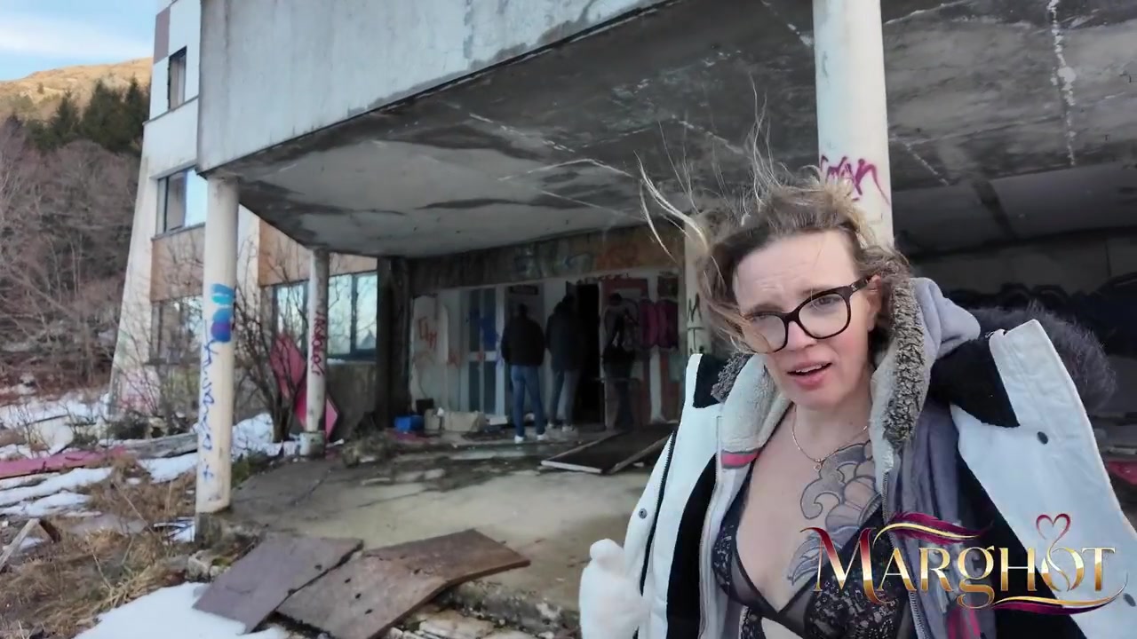 4 Guys Take Turns Fucking My Ass, I Squirt All Over And They Squirt My Face And Glasses