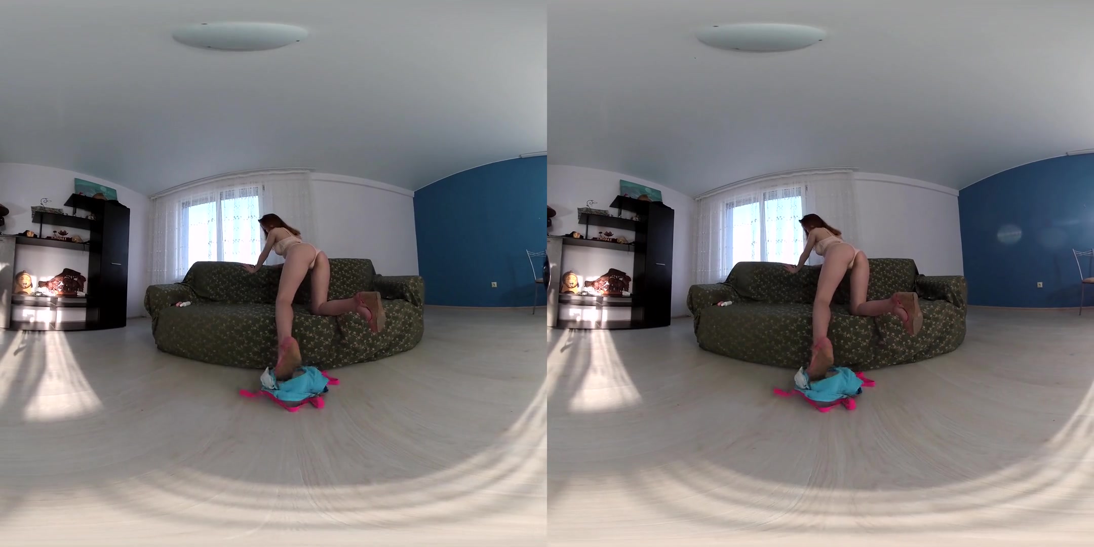 Lida in All Naturals Lida Plays with Pinky Toy - VRmodels