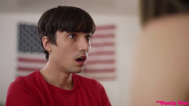 Fucking And Fireworks - S25:E6 - Myfamilypies