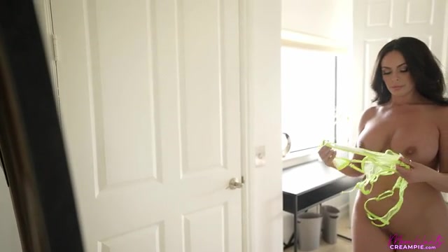 Turning My Stepson Into A Real Mom Lover - S3:E1 - Momlover