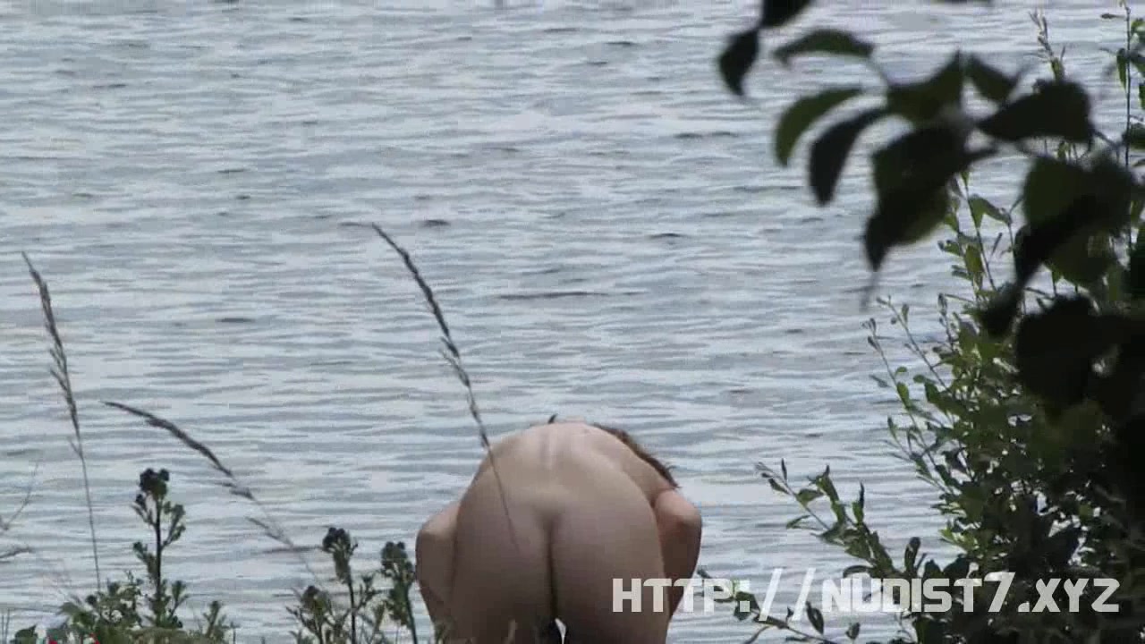 Hot amateur chicks nudist video
