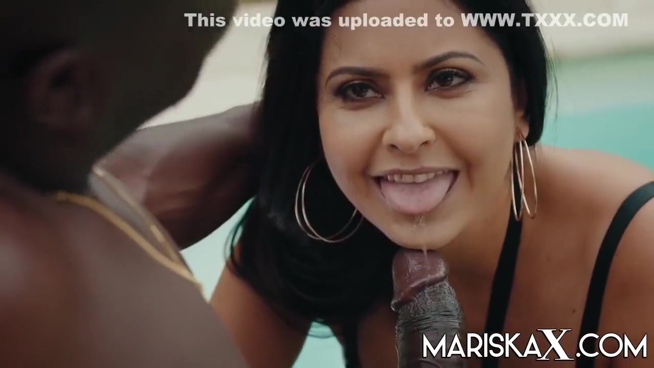 Joss Lescaf And Mariska X In Mariska Gets Fucked By Black Cock Outside