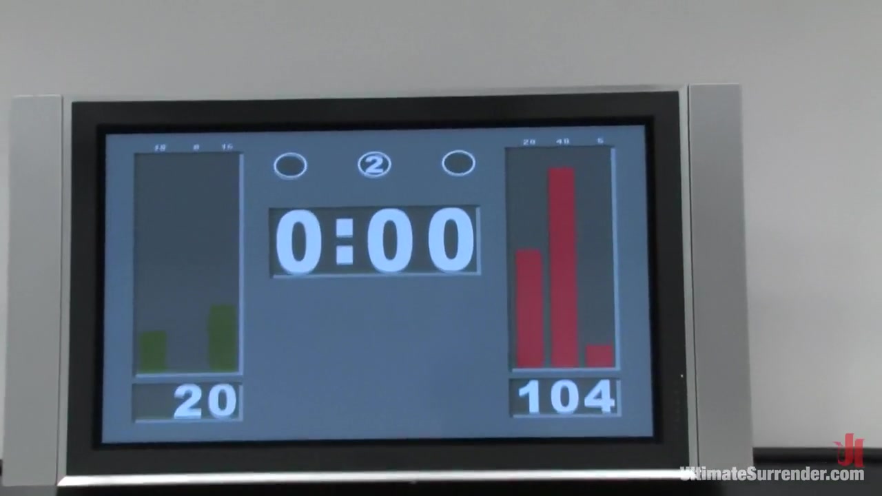 Vendetta (2-0) vsAmi 'The Valkyrie' Emerson (0-1)
