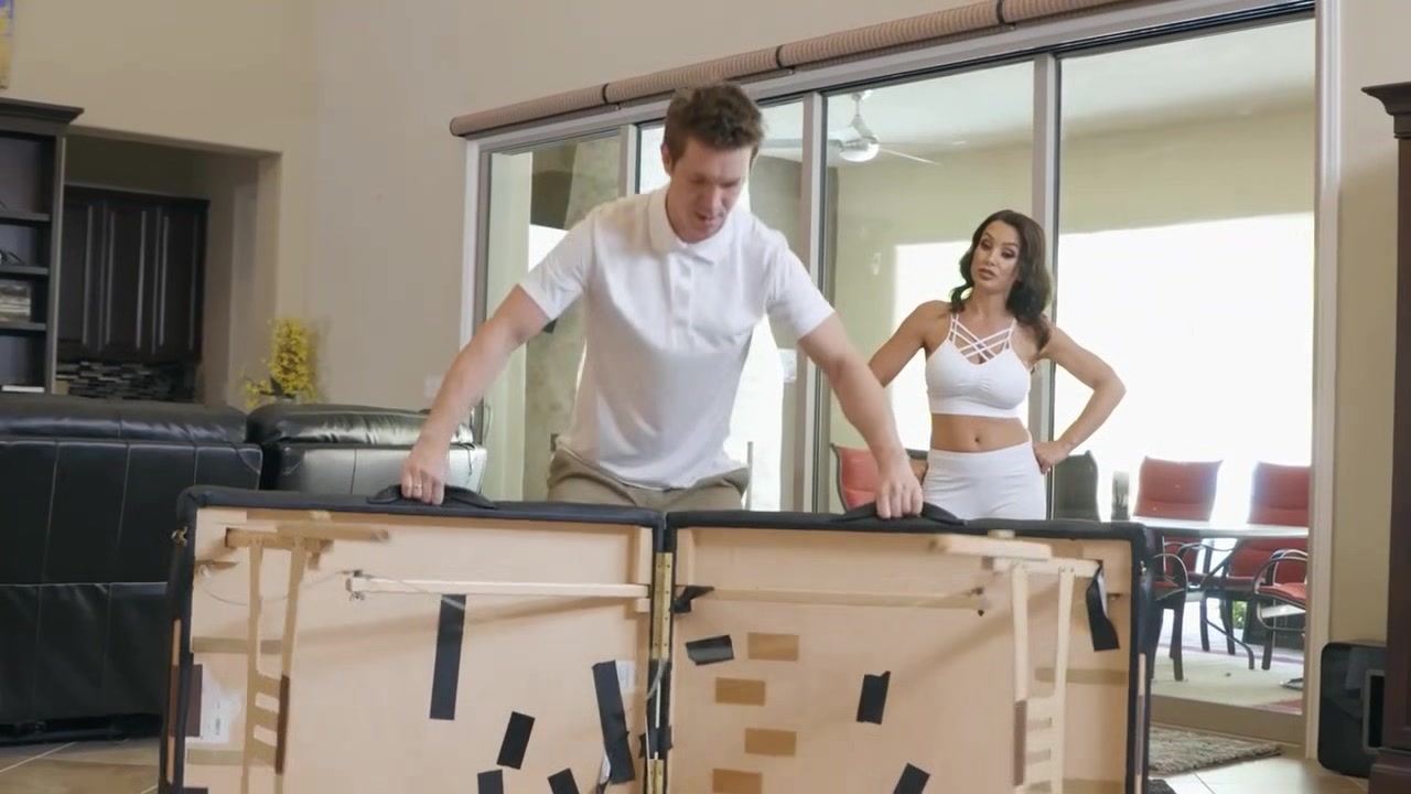 i want it harder, Lisa Ann