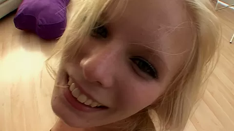 Blue eyed teen 18+ loves getting her pussy eaten by Smokin Hot teens 18+
