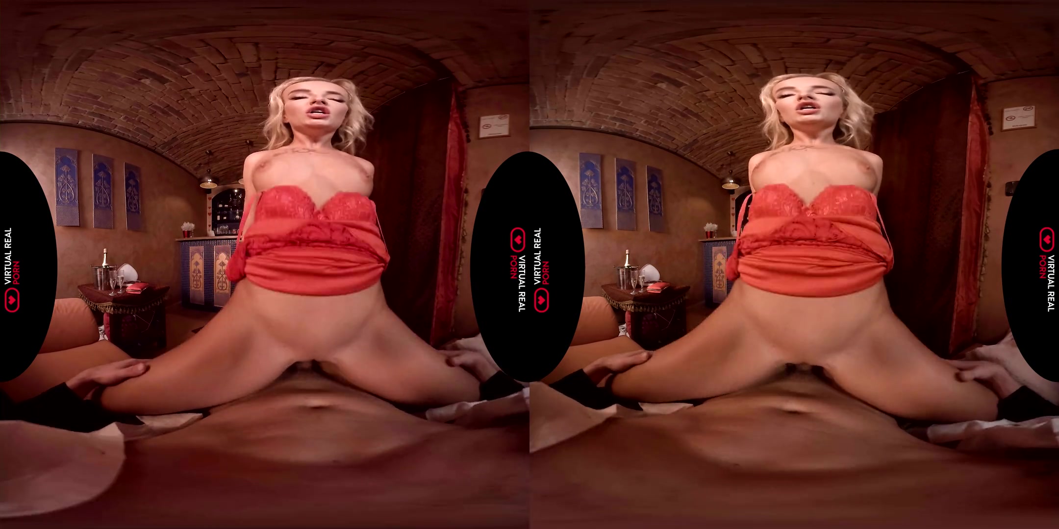 Amy Pink in Star Fucker - VirtualRealPorn