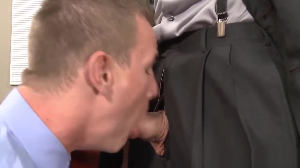 Suited hunks assfucking in office
