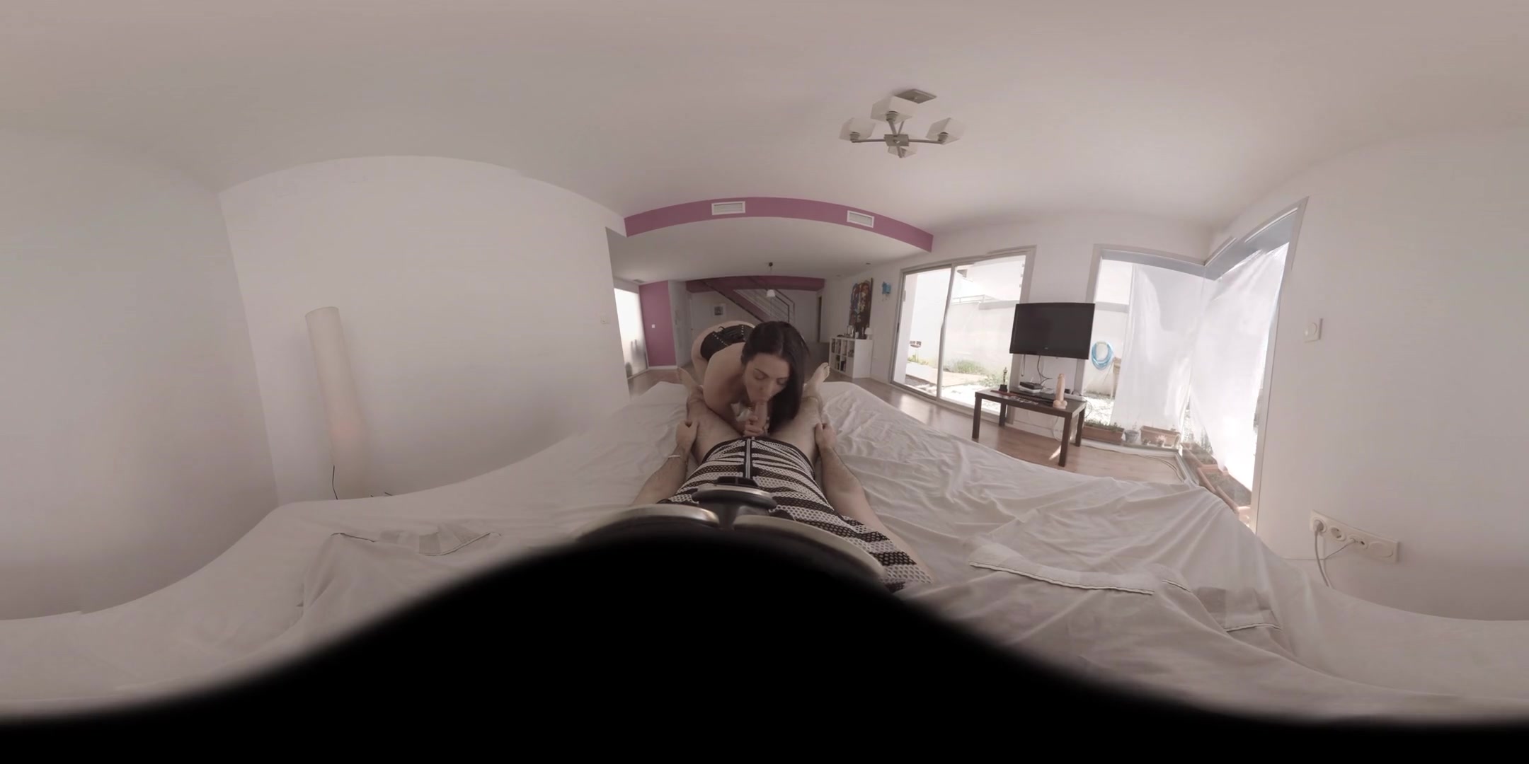 Pamela Sanchez in Pamela Sucks a Mean Cock - VirtualPorn360