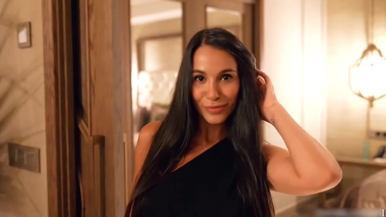 Record Of The Beautiful Hot Skinny Brunette Eating Cum After Dinner In The Hotel Room - Sophia Kevin