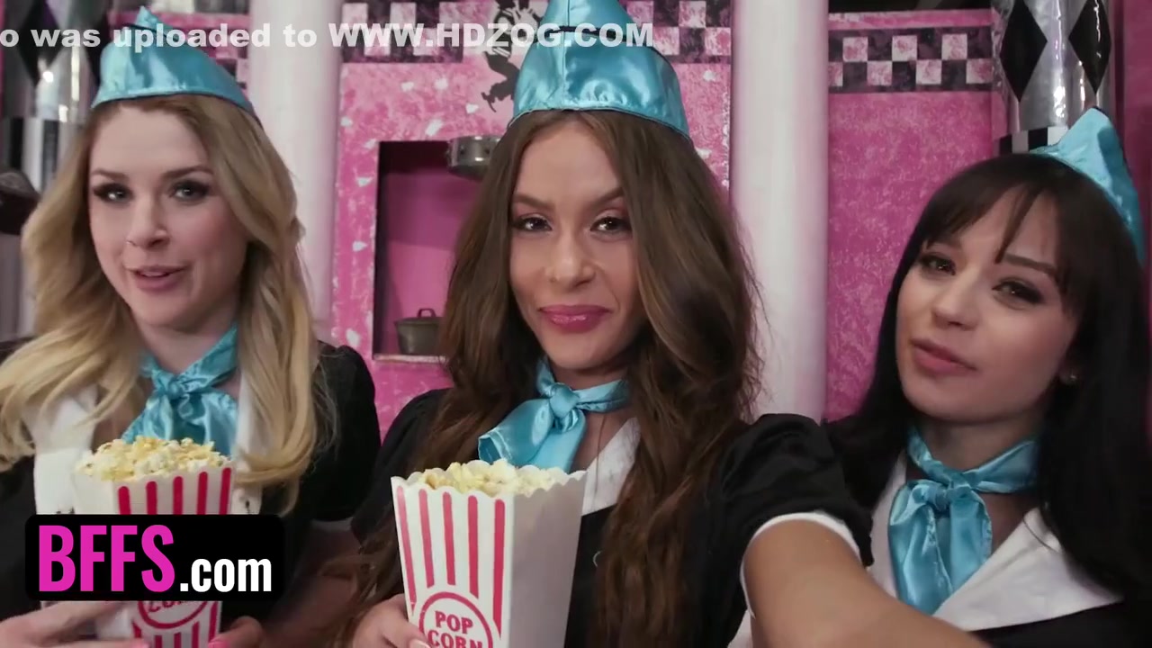 Three Naughty Waitresses Want To Earn Bigger Tips With Aria Valencia, Nicole Aria And Riley Reign