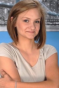 Watch Paisley Brooks videos