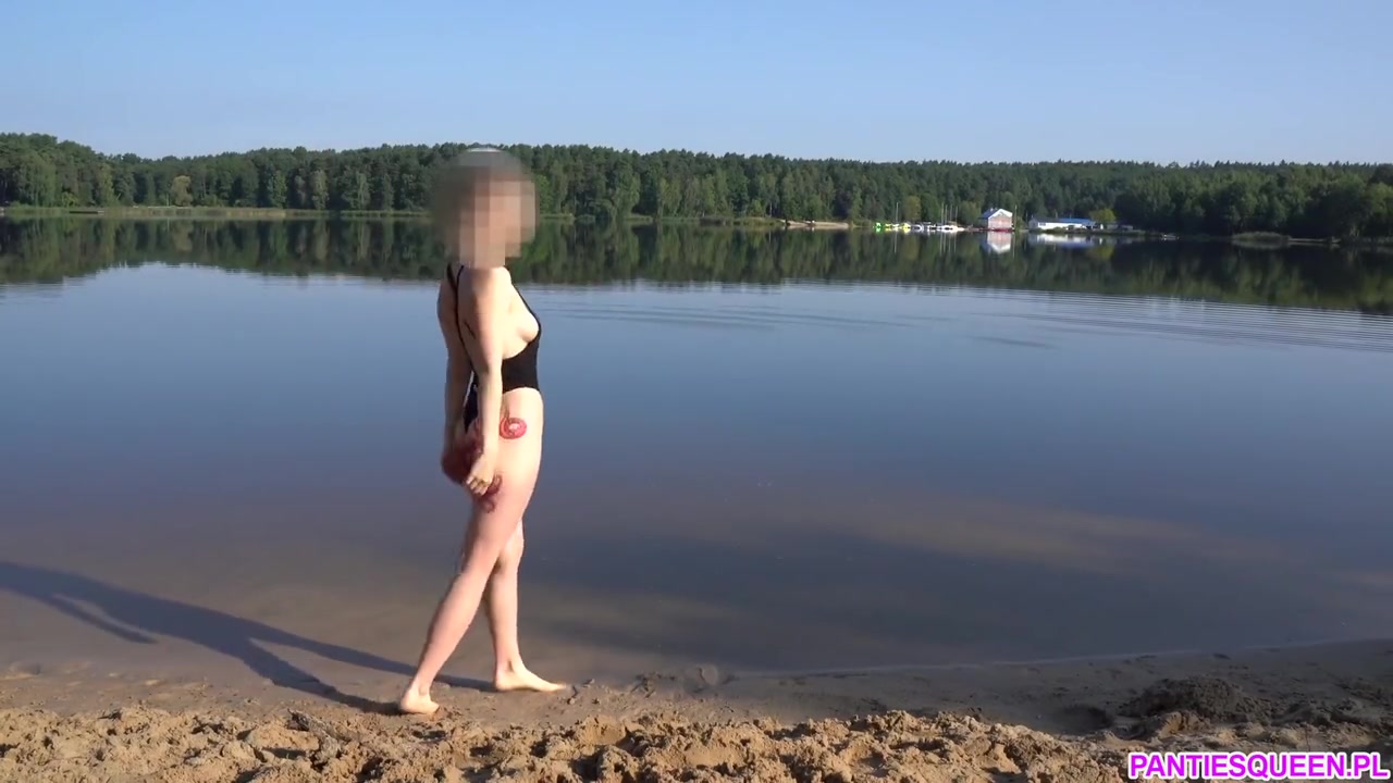 Sexy Girl Undresses And Swims Naked In Public Beach