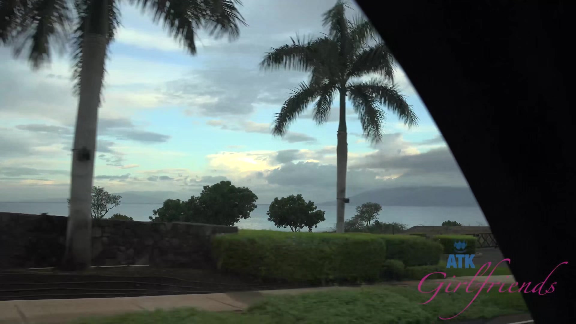 Virtual Vacation In Hawaii With Adriana Maya 9/10