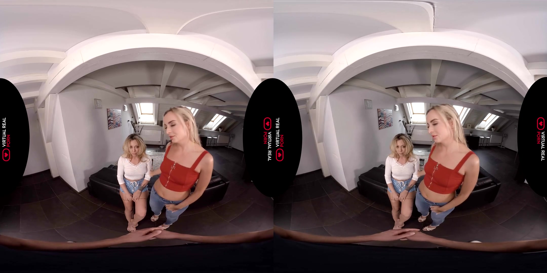 Jennifer Amilton & Amy Pink in Golden Tears - VirtualRealPorn