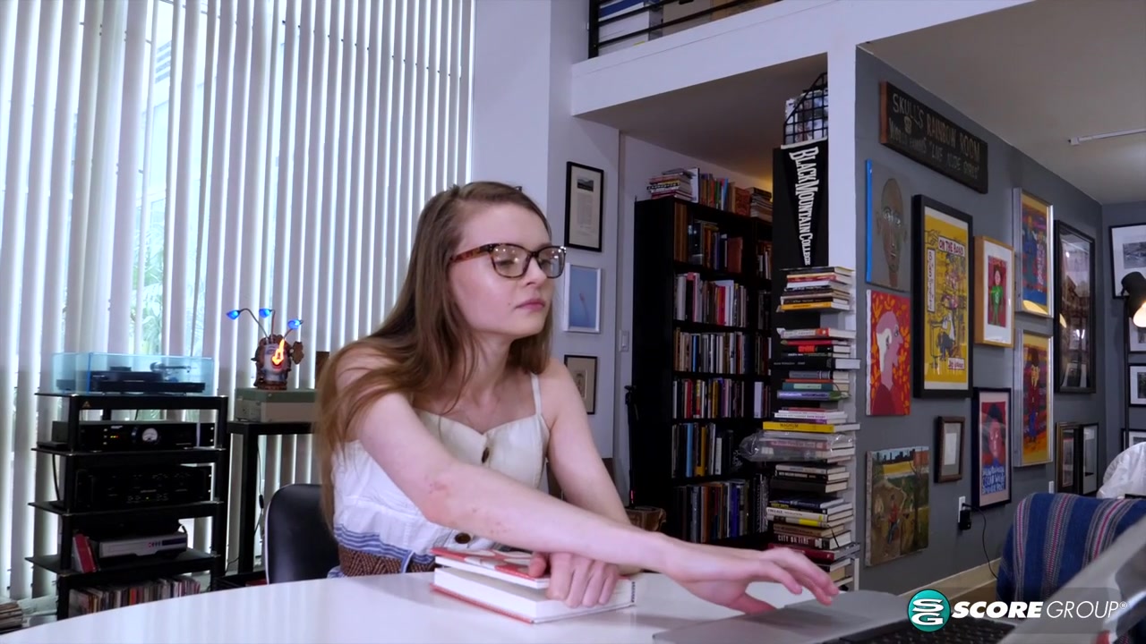 Slutty Nerd - 18Eighteen
