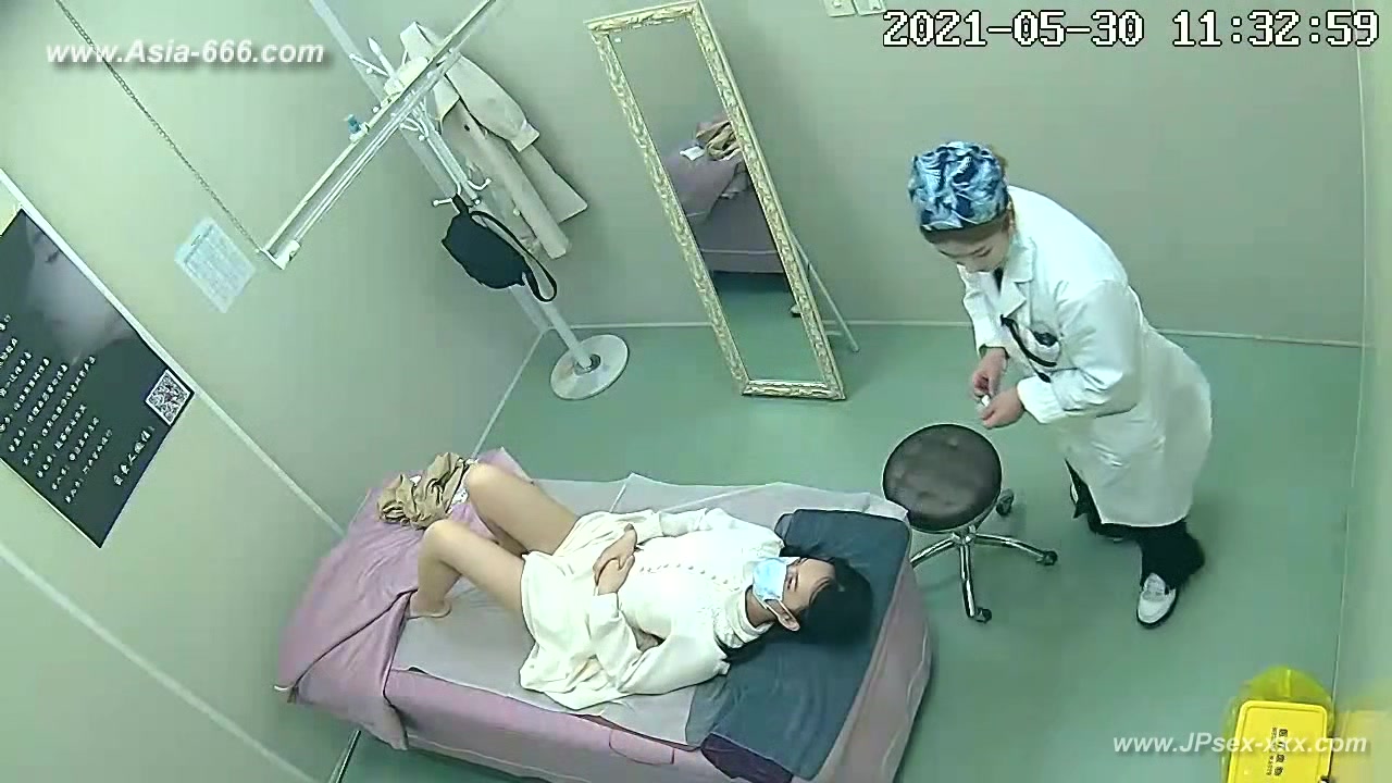 Peeping Hospital patient.16