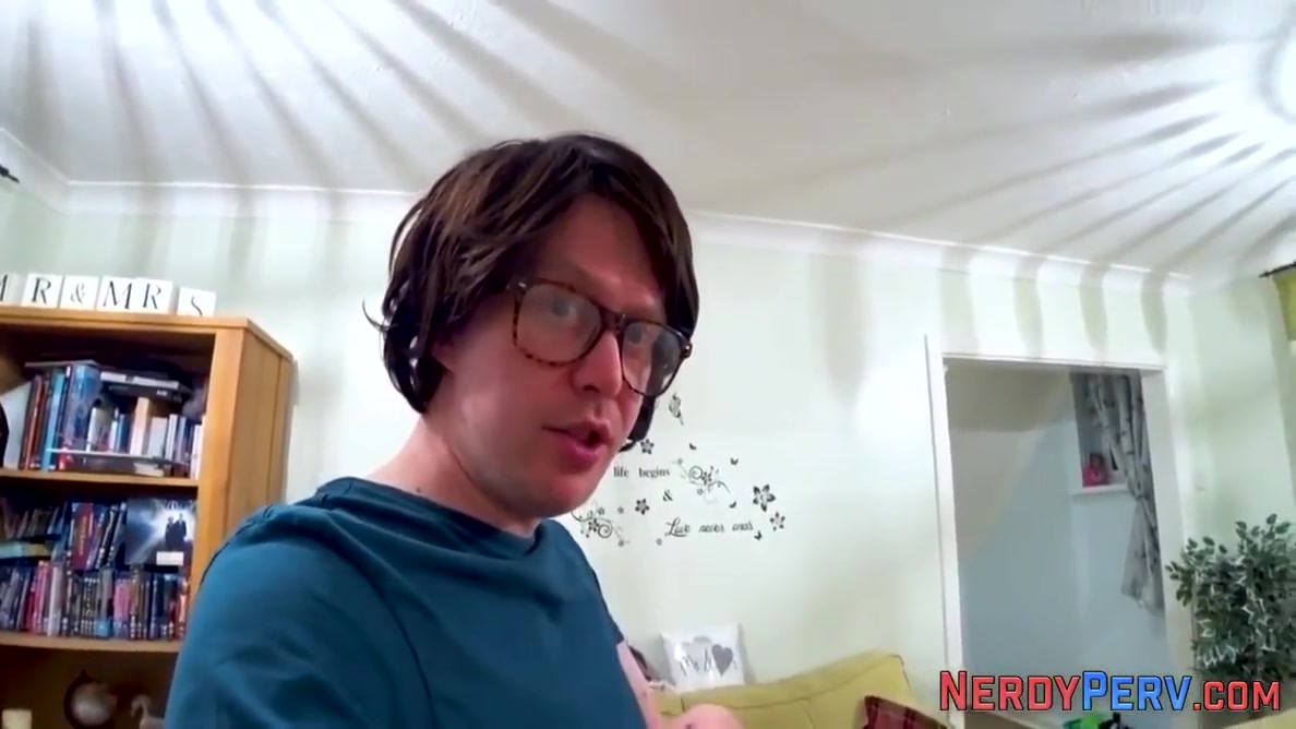Yorkshire Nerd Cums Into Big Babes Mouth