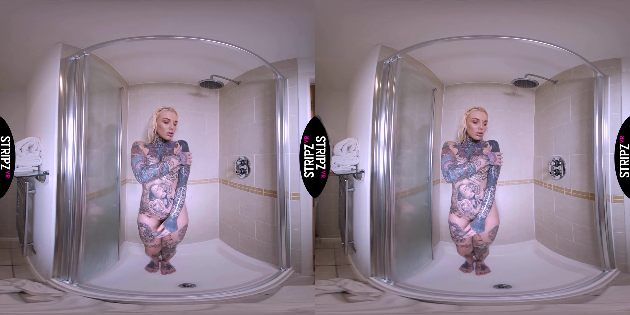 Lauren Brock in Wet Babe - StripzVR