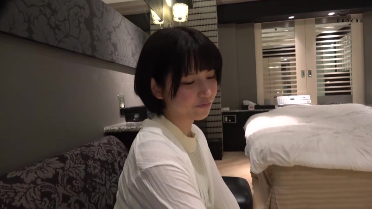 0002514_巨乳の日本女性がエロハメ販促MGS１９min