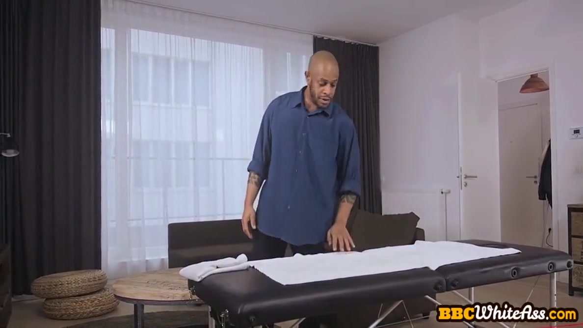 Anal Perverted Nympho Babe Fucked By Big Black Cock