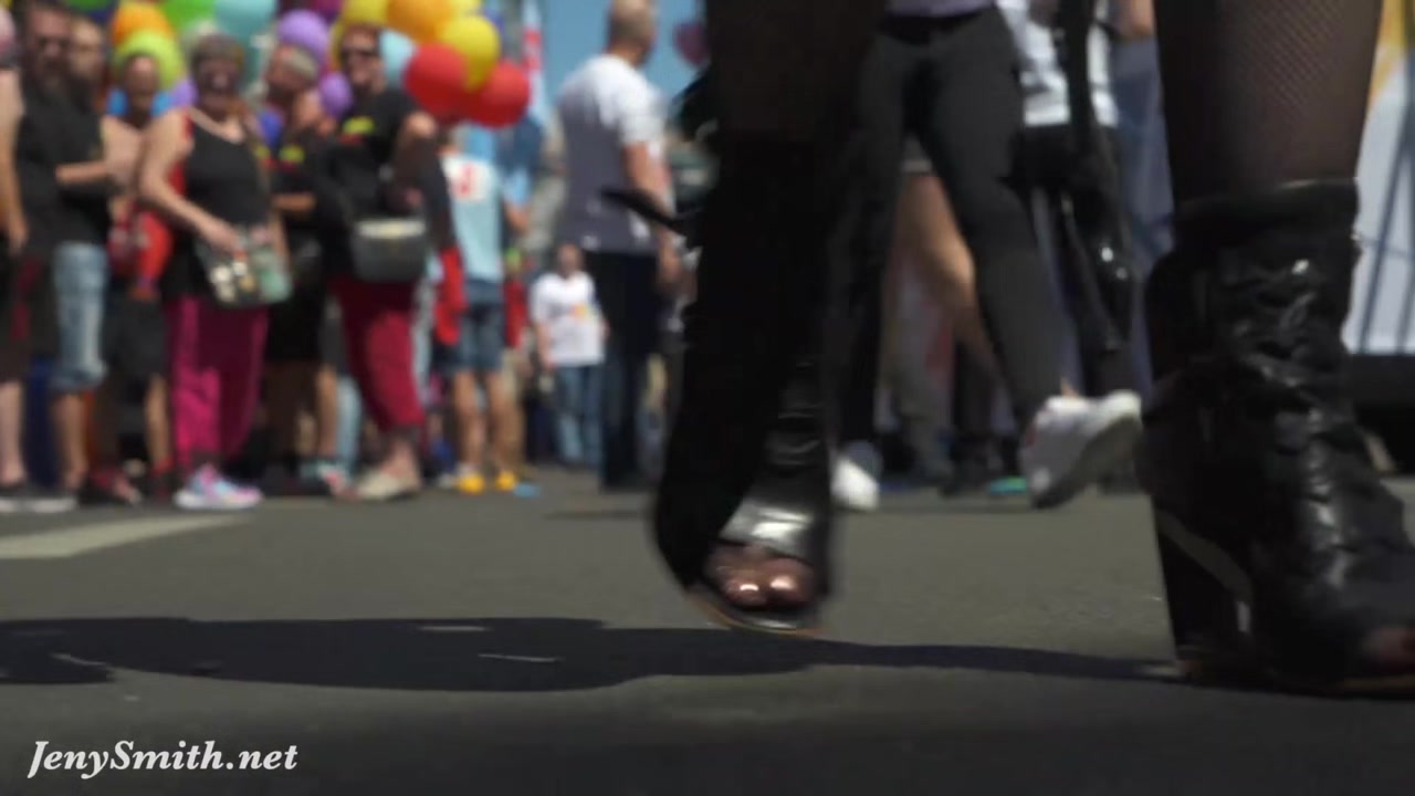 Sexy Jeny Smith at Christopher Street Day parade at Cologne. With Public Nude scenes.