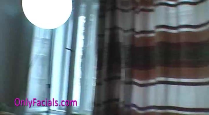Amateur redhead MILF gets facial
