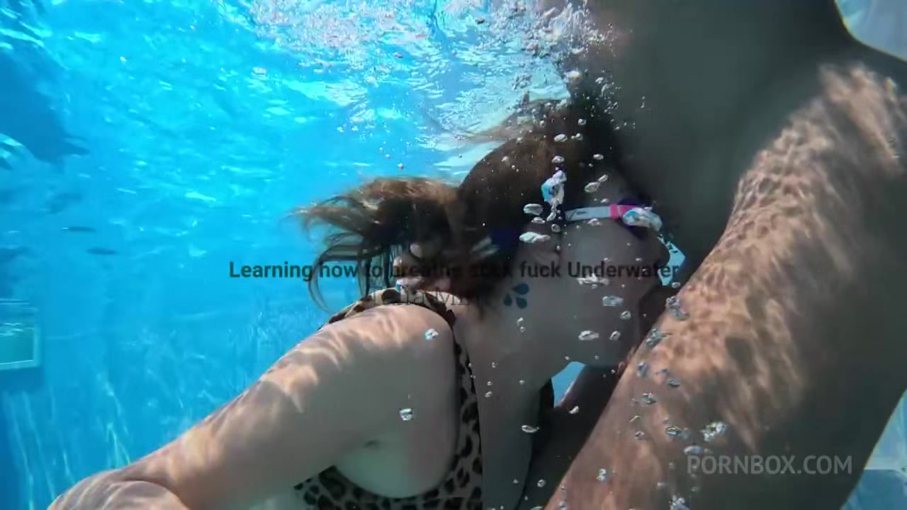 Taliamint Learning How To Suck Fuck Underwater