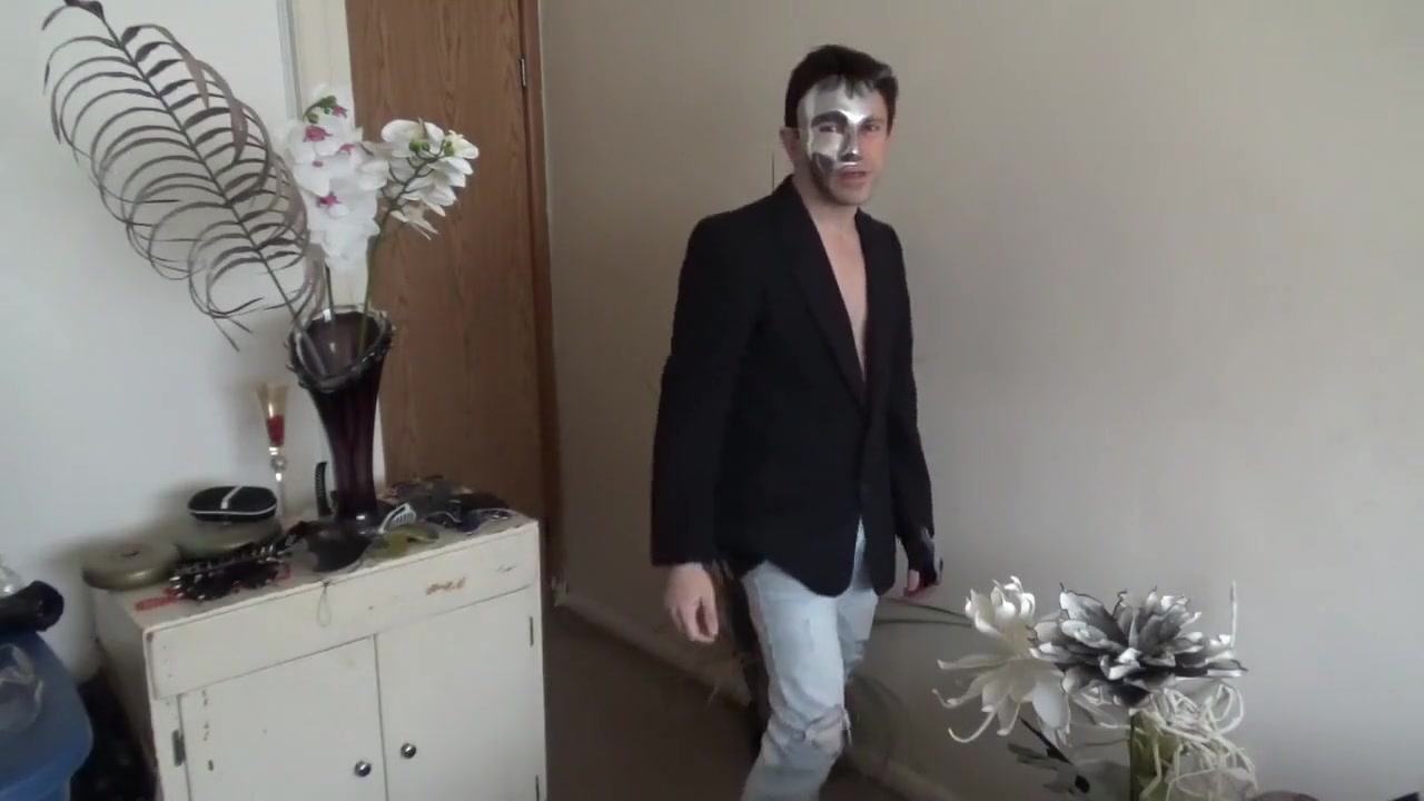 Sex For Cash A Maolo Solo Jerkoff!