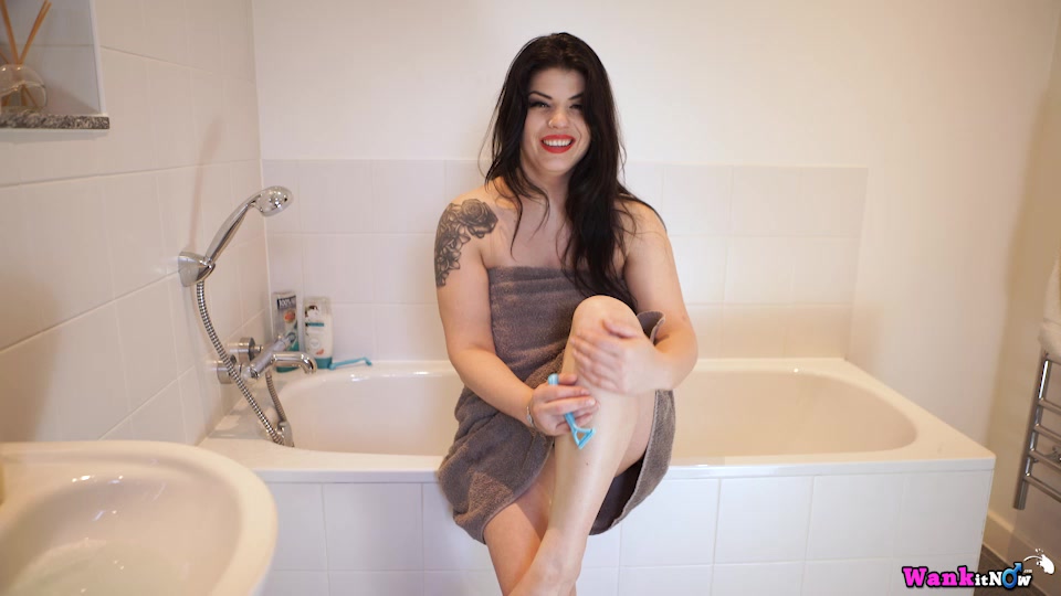 Lucia Love - Close Shave - Sexy Videos - WankitNow