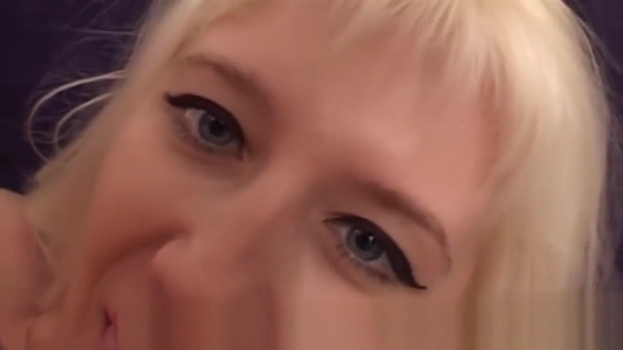Asia Blondy Got Great Pleasure from Anal Penetration