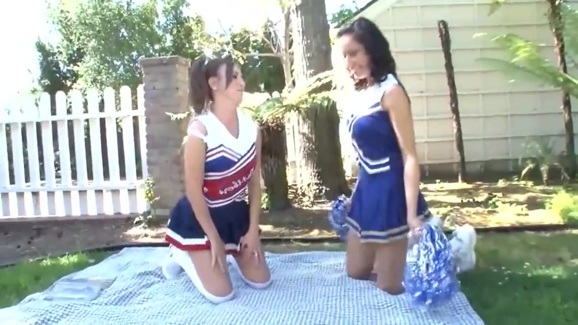 Collegiate Cheerleaders