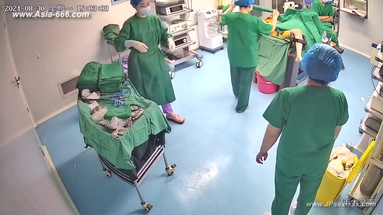 Peeping Hospital patient.21
