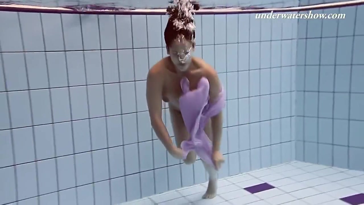 Paulinka Mega Beautiful Big Tits Underwater teen 18+