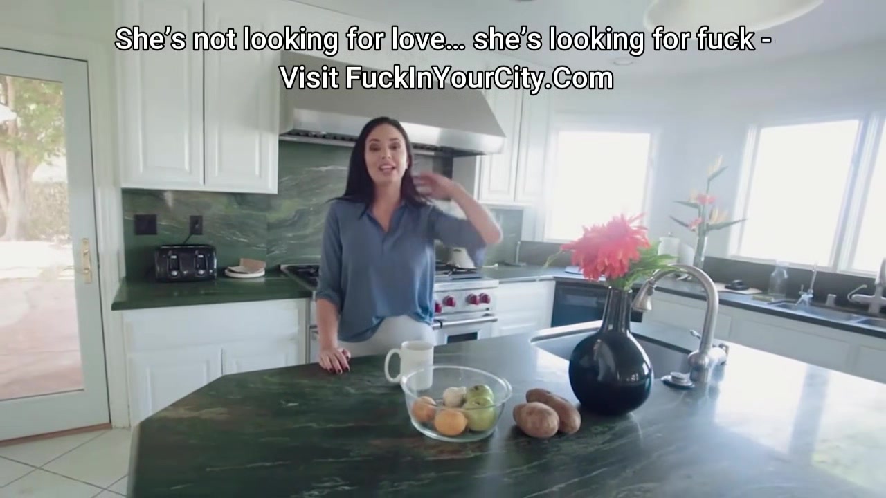 stepmom teaches stepson how to please a woman