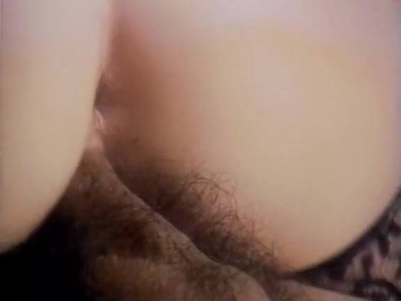 Debbie Areola, Erica Boyer, Nina Hartley in classic porn clip