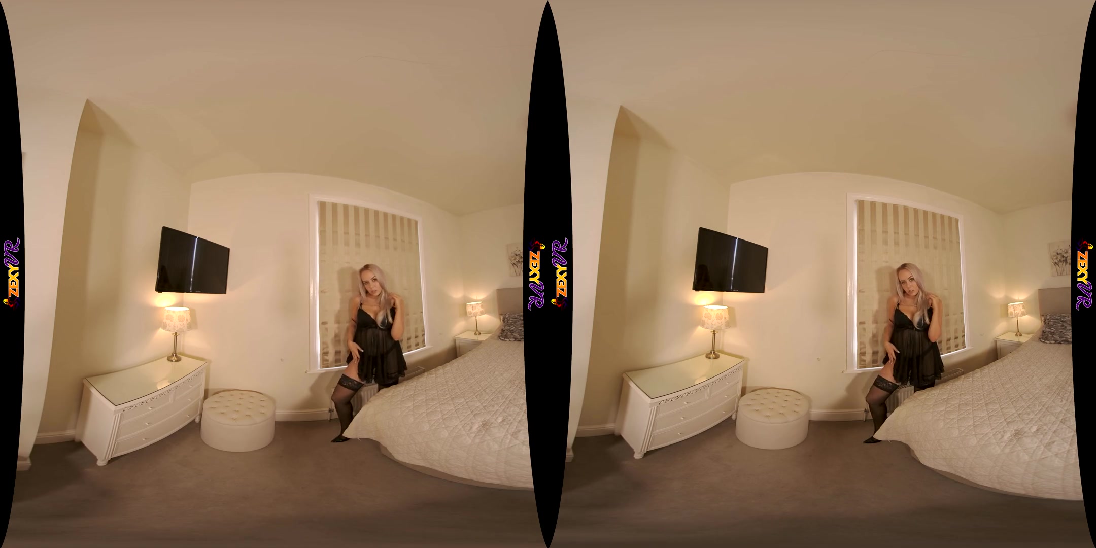Beautiful; solo striptease big ass big tits blonde stockings