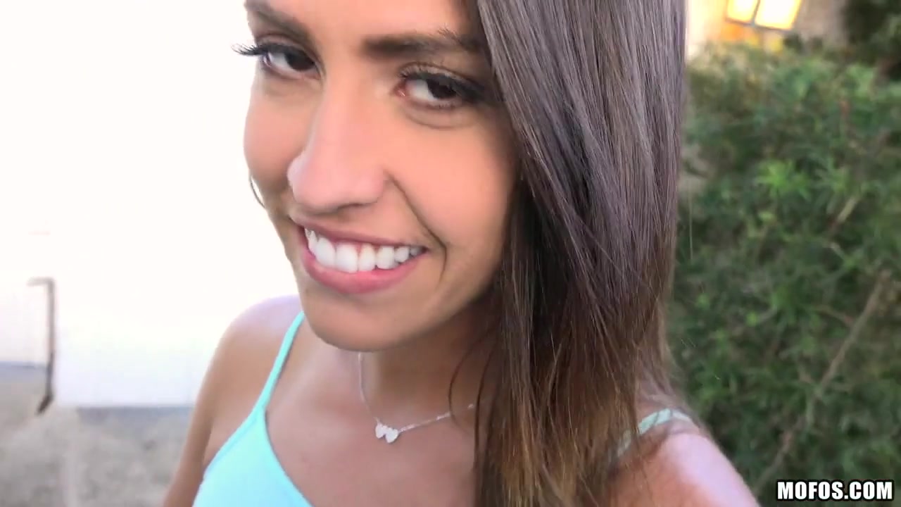 Kelsi Monroe in Glamorous PAWG Fucks Camera Guy - PublicPickups