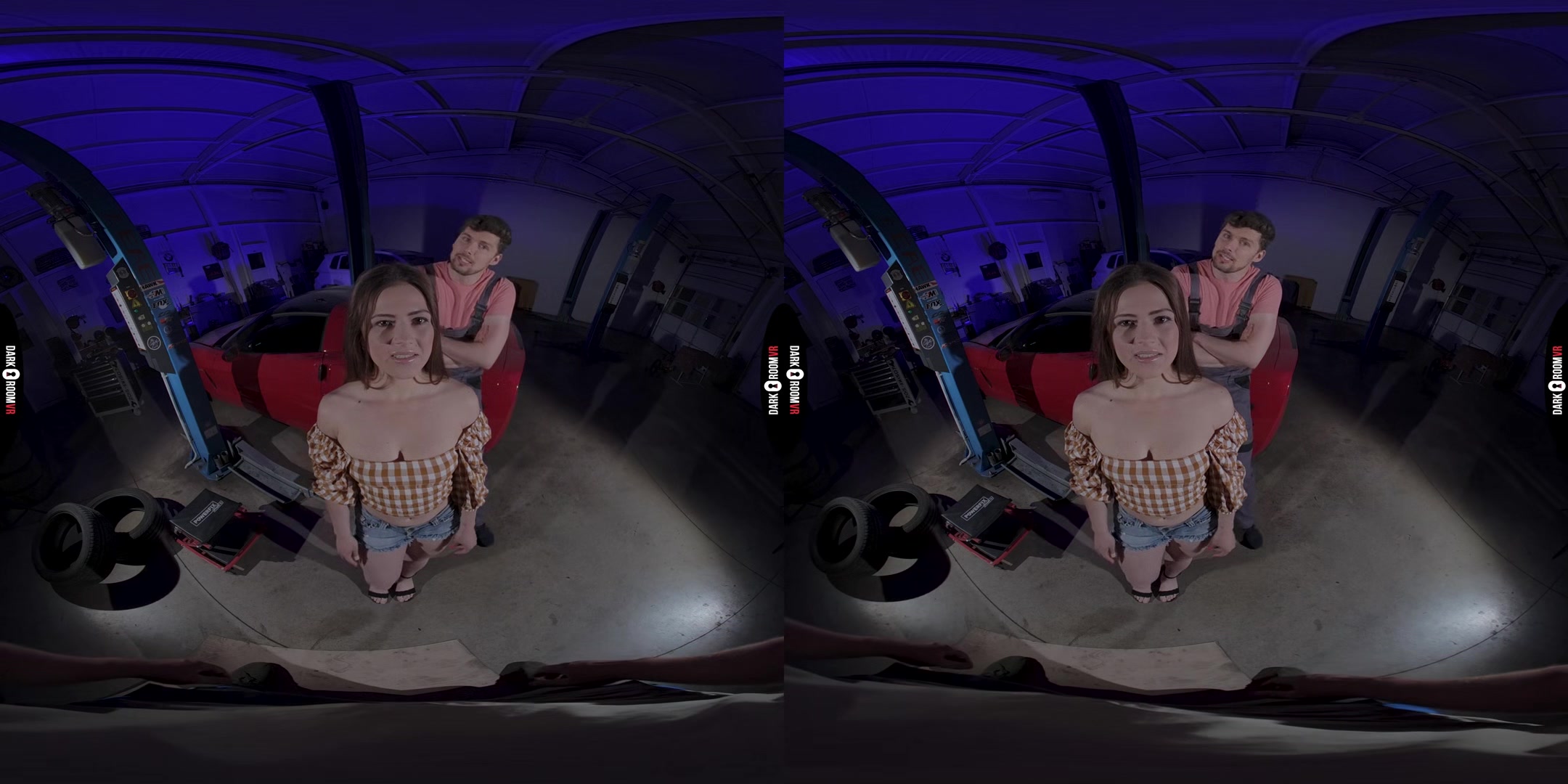 Serina Gomez VR Porn: Pussy Oil Change - DarkRoomVR